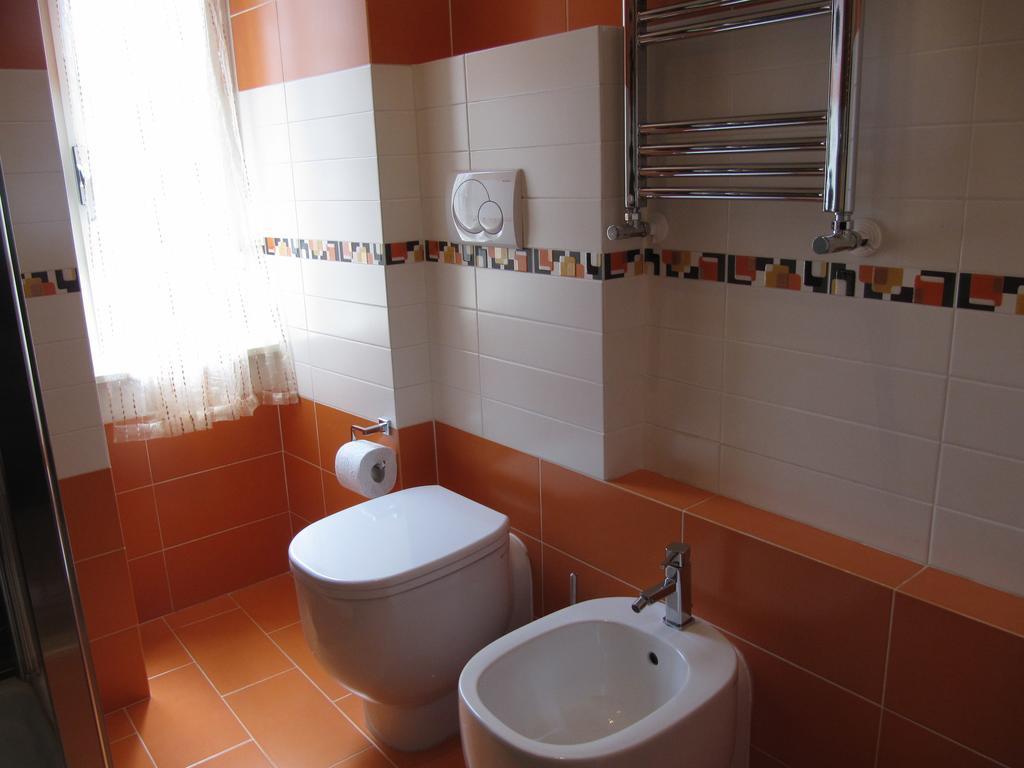Casa Vacanze Pietro Al Vaticano Rome Ruang foto